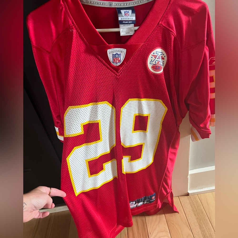 Authentic Chiefs Berry jersey Small